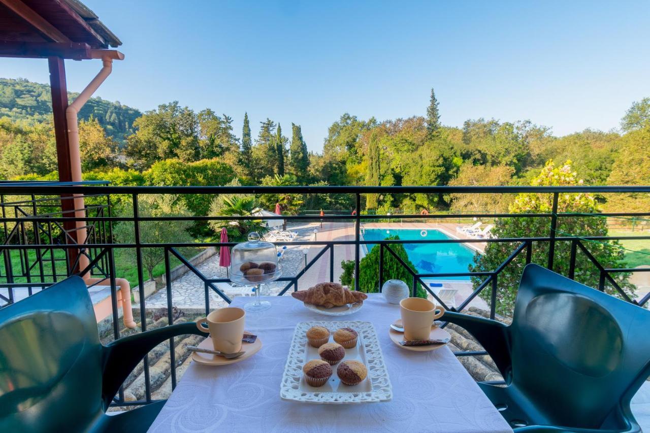 Rivendell Apartments Áno Korakiána Dış mekan fotoğraf