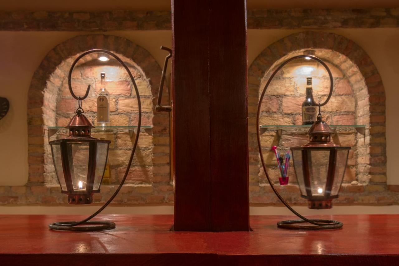 Rivendell Apartments Áno Korakiána Dış mekan fotoğraf